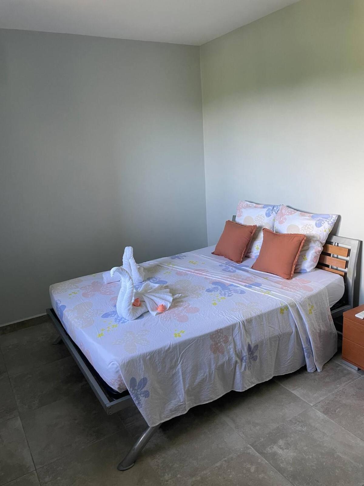 Villa Karib Hibiscus 르 고지에 외부 사진